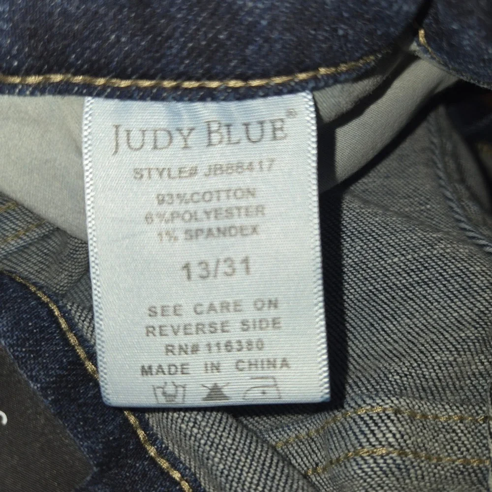 Judy Blue Skinny Fit Dark Wash Distressed Raw Hem Jeans JB88417 Size 13/31 - Picture 8 of 9